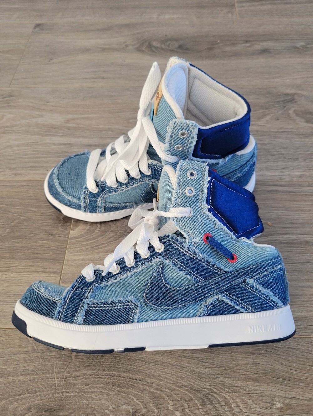Nike WMNS Air Troupe II Mid Denim Sneakers Size 6.5